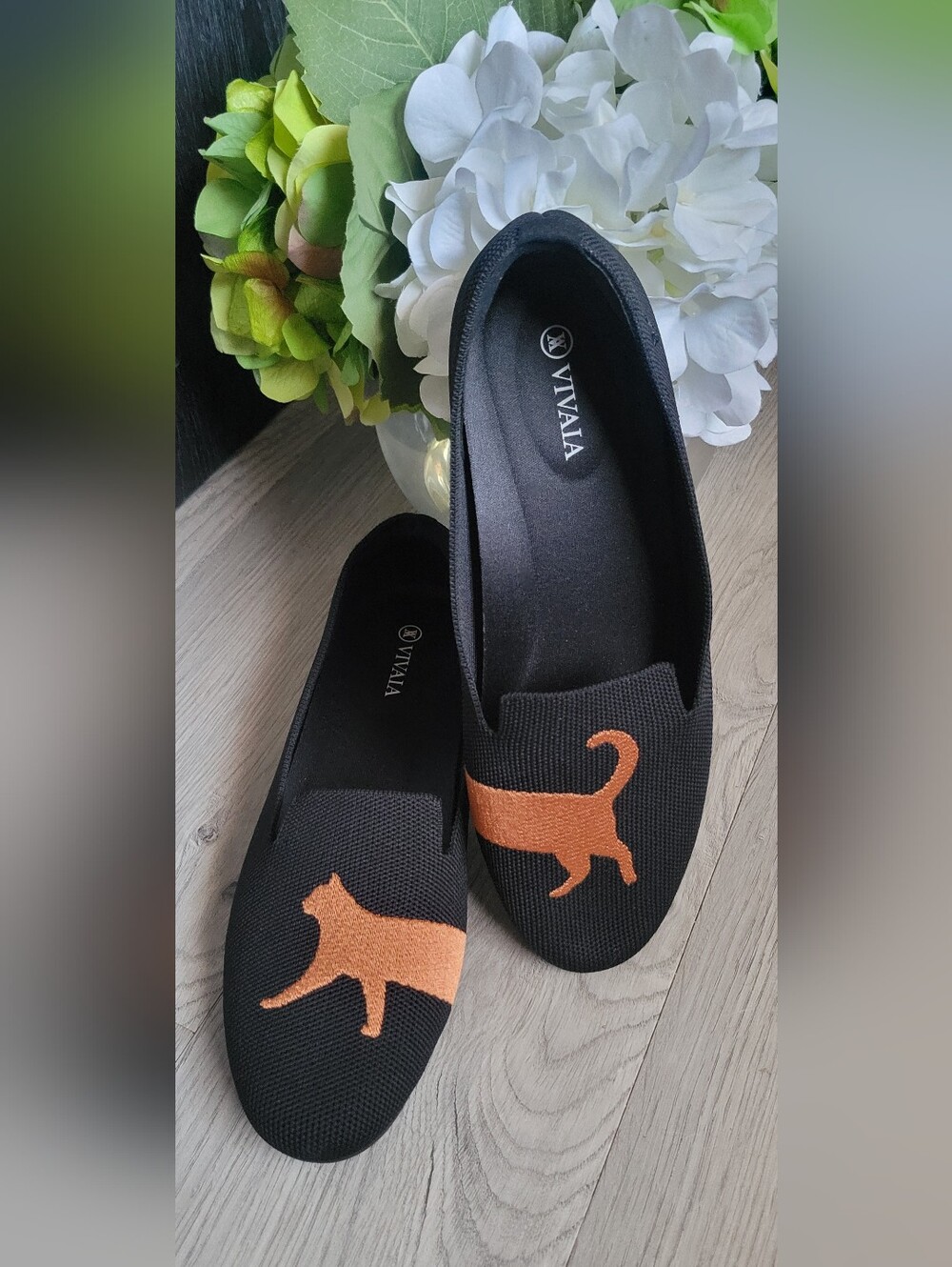 Vivaia Audrey Black-Cat Round Toe Black & Copper Embroidered Loafers, US 9 EU 40 - Picture 3 of 16